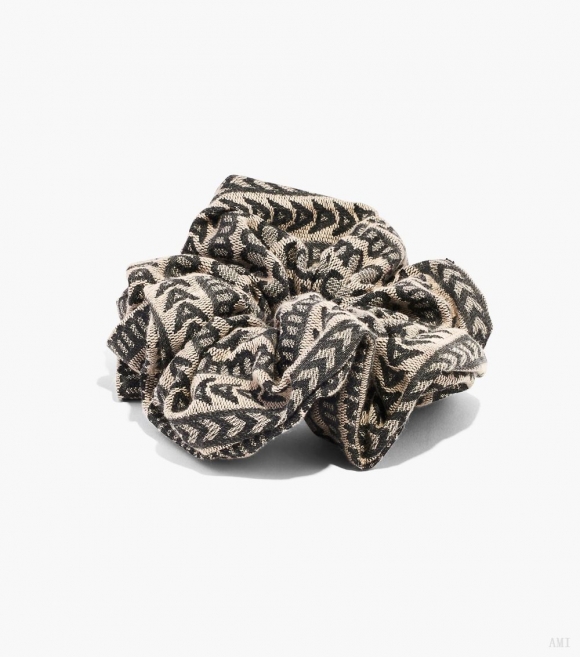 The Monogram Jacquard Scrunchie - Natural Jacquard |Marc Jacobs España