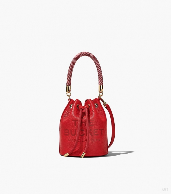 El bolso mini tipo cubo de piel - Rojo intenso |Marc Jacobs España